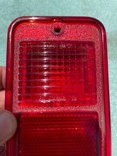 Load image into Gallery viewer, 1968-1972 Chevrolet GMC Truck Blazer 1971-1985 Van NOS RED Rear Side Marker Pair #915119 / 916087