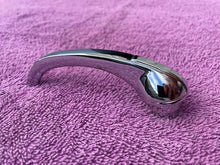 Load image into Gallery viewer, 1939-1948 Chevrolet Chevy Car NORS Inside Chrome Door Handle (1) w/ clip (repl. OEM #4102254)