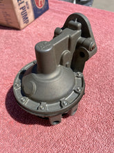 Load image into Gallery viewer, 1963-1965 Chevrolet Heavy Duty Truck 50 60 292ci NOS Fuel Pump #6414858 AC 6962