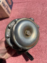 Load image into Gallery viewer, 1963-1965 Chevrolet Heavy Duty Truck 50 60 292ci NOS Fuel Pump #6414858 AC 6962