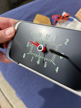 Load image into Gallery viewer, 1969 1970 Chevrolet Impala Bel Air Biscayne NOS Accessory Dash Clock #993587