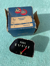 Load image into Gallery viewer, 1960-1964 Chevrolet Corvair Monza FC NOS Fuel Gasoline Gas Gauge #5643032