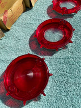 Load image into Gallery viewer, 1962 Chevrolet Corvair 500 700 Monza NORS Tail Light Backup Lens Set (4) OEM #5953272 / 5953232