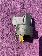 Load image into Gallery viewer, 1959 Chevrolet Impala Biscayne Bel Air El Camino NOS Delco Remy Ignition Switch #1116562