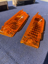 Load image into Gallery viewer, 1968 Chevrolet Bel Air Biscayne Impala Caprice NOS Amber Park Light Lens Pair #5960367 / 5960368