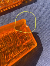 Load image into Gallery viewer, 1968 Chevrolet Bel Air Biscayne Impala Caprice NOS Amber Park Light Lens Pair #5960367 / 5960368
