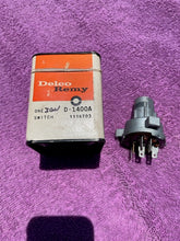Load image into Gallery viewer, 1968 Chevrolet Chevelle NOS Ignition Switch #1116703 / D-1400A