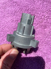 Load image into Gallery viewer, 1968 Chevrolet Chevelle NOS Ignition Switch #1116703 / D-1400A