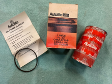 Load image into Gallery viewer, 1958-1967 Chevrolet Car and Truck V-8 NOS Oil Filter FL-22 (OEM #5574540 / 5576054 / PF-141)