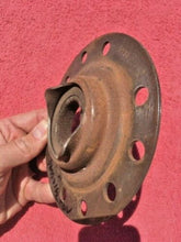 Load image into Gallery viewer, 1929 1930 1931 Chevrolet NOS Rear Outer Axle Shaft Bearing Seal & Retainer #344282 / 344072