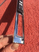 Load image into Gallery viewer, 1969 Chevrolet Chevelle Malibu 307 NOS Front Fender Side Marker Emblem Trim Pair #3945291 / 3945252