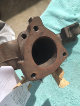 Load image into Gallery viewer, 1957 - 1965 Chevrolet Corvette 283 / 327 (various specific applications) NOS RH Exhaust Manifold #3817806 (cast 3750556)