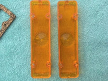 Load image into Gallery viewer, 1961 Chevrolet Impala Biscayne NEW AMBER Park Light Lamp Turn Signal Lens Pair w/ Gaskets (repl. OEM #5951966)