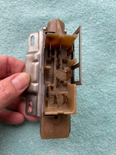 Load image into Gallery viewer, 1969-1973 Chevrolet Camaro Corvette C3 NOS Delco Ignition Switch TILT COLUMN #1990096 / D-1423A