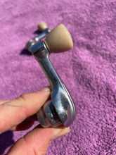 Load image into Gallery viewer, 1930's 1940's GM NOS Rose Tan Ivory Knob Vent Window Crank Handle Pair #4091272?