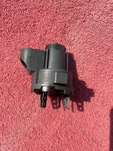 Load image into Gallery viewer, 1964 Chevrolet Impala Bel Air Biscayne NOS Delco Ignition Switch #1116649