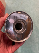Load image into Gallery viewer, 1958-1967 Chevrolet Car and Truck V-8 NOS Oil Filter FL-22 (OEM #5574540 / 5576054 / PF-141)