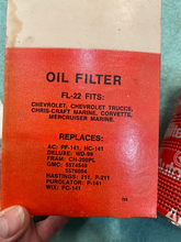 Load image into Gallery viewer, 1958-1967 Chevrolet Car and Truck V-8 NOS Oil Filter FL-22 (OEM #5574540 / 5576054 / PF-141)