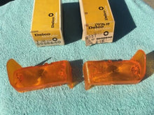 Load image into Gallery viewer, 1967 Chevrolet Chevelle Malibu SS 300 NOS Park Light Turn Signal Lenses PAIR #5958639 / 5958640