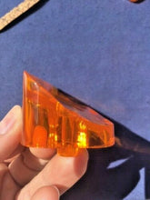 Load image into Gallery viewer, 1964 Chevrolet Impala Biscayne SS NEW AMBER Park Light Lamp Lens Pair w/ Gaskets (repl. OEM #5954968