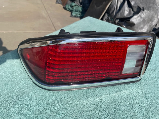 1974 - 1977 Chevrolet Camaro NOS LH Tail Light Lens #5954285 / 5954137