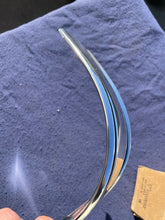 Load image into Gallery viewer, 1981-1988 Chevrolet Truck Blazer Suburban NOS LH Lower Rear Corner B85 Trim Molding #15549303
