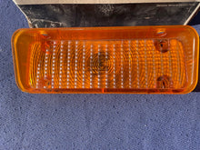 Load image into Gallery viewer, 1971 1972 Chevrolet Truck Blazer NOS AMBER LH Park Light Lamp Lens #5964453
