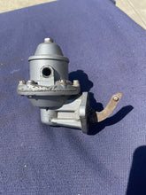 Load image into Gallery viewer, 1934 Chevrolet Standard Master Pickup Truck REBUILT/USED? Fuel Pump R-20 OEM#1521450
