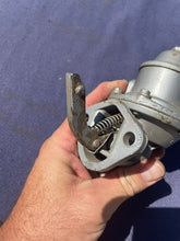 Load image into Gallery viewer, 1934 Chevrolet Standard Master Pickup Truck REBUILT/USED? Fuel Pump R-20 OEM#1521450
