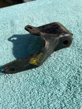 Load image into Gallery viewer, 1965 - 1970 Chevrolet Impala Bel Air Biscayne Caprice V6 NOS Steering Pump Bracket #3891598
