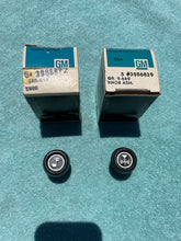 Load image into Gallery viewer, 1972-1976 Chevrolet Corvette C3 Stingray NOS Radio Tuner Knob Set #3986829 / 3986872
