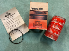 Load image into Gallery viewer, 1958-1967 Chevrolet Car and Truck V-8 NOS Oil Filter FL-22 (OEM #5574540 / 5576054 / PF-141)
