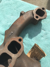 Load image into Gallery viewer, 1957 - 1965 Chevrolet Corvette 283 / 327 (various specific applications) NOS RH Exhaust Manifold #3817806 (cast 3750556)
