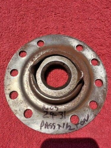 1929 1930 1931 Chevrolet NOS Rear Outer Axle Shaft Bearing Seal & Retainer #344282 / 344072