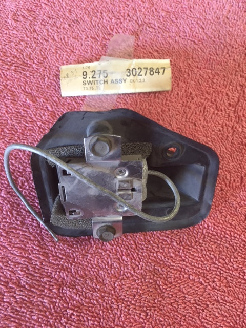 1973-1975 Chevrolet / GMC Pickup Truck, Blazer, Jimmy NOS A/C Heater Temp Control Switch #3027847