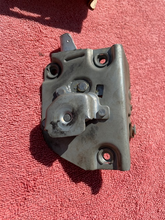 Load image into Gallery viewer, 1961-1964 Corvair F.C. FC 95 Greenbrier NOS Left Front Door Lock Latch #3776607

