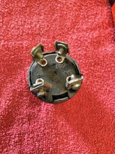 Load image into Gallery viewer, 1955 Chevrolet Corvette C1 6-VOLT NOS Ignition Switch #1116478 / D-1424
